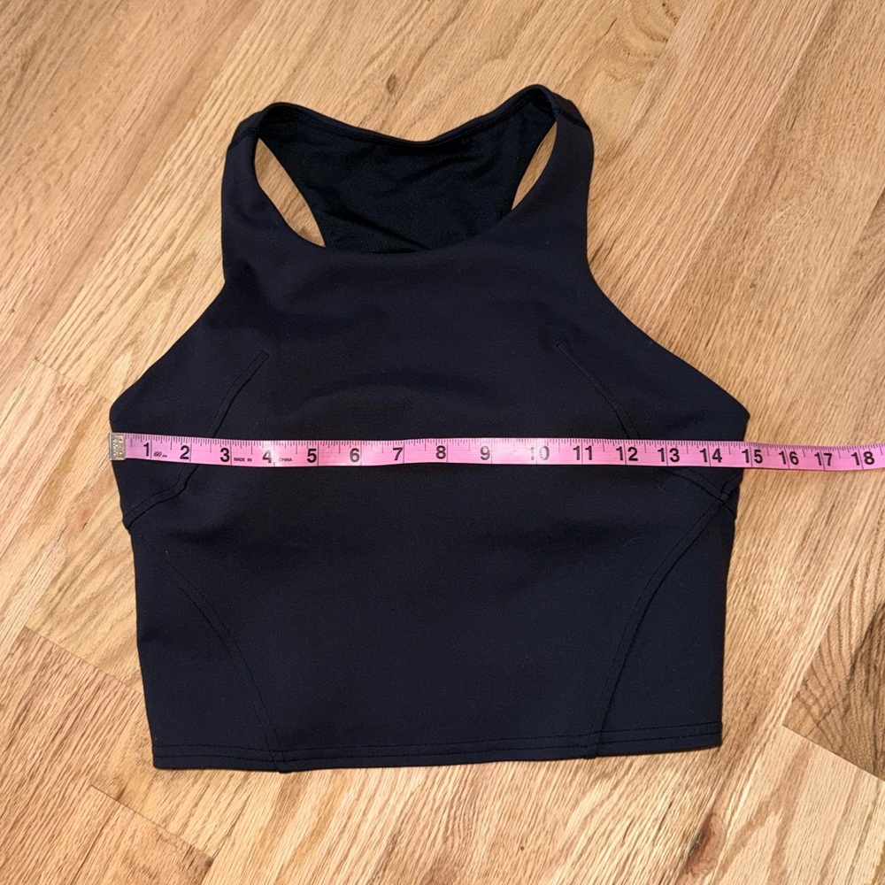 LIKE NEW Lululemon Invigorate Training Tank Top Black Size 8 - Picture 6 of 9